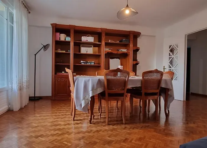 Appartement Grand T3 Centre Climatisé Corte (Corsica)